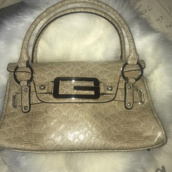 🐍 Guess snakeskin handbag 🐍 - Picture 3 of 5